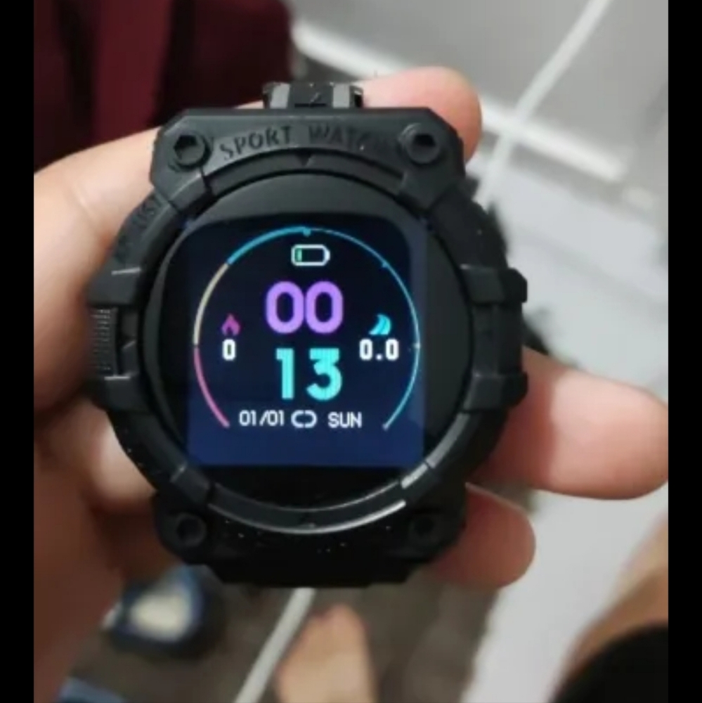 Black Smart Watch - Picture 2 of 9